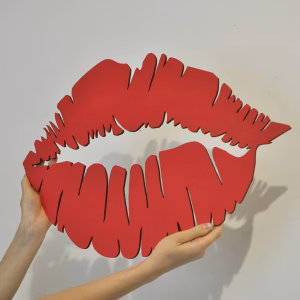 Kiss lips decoration mural