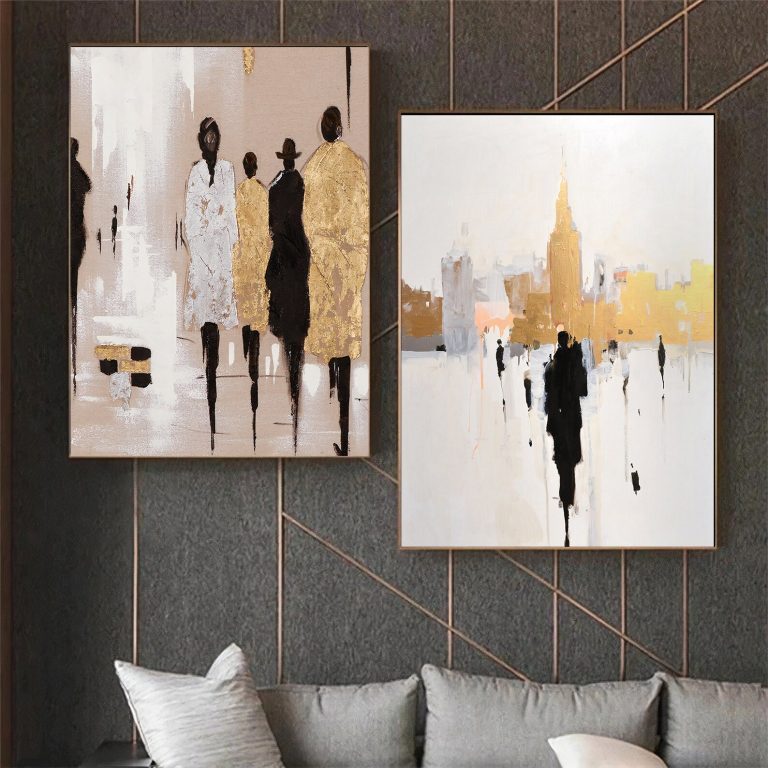 2 tableaux d'hommes en noir et nuances en doré
