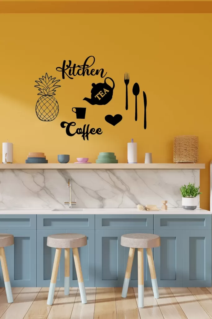 Décoration unique en bois pour cuisine marocaine
