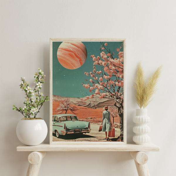 Tableau Chic avec Femme, Voiture Classique et Planète Rose – Image 4