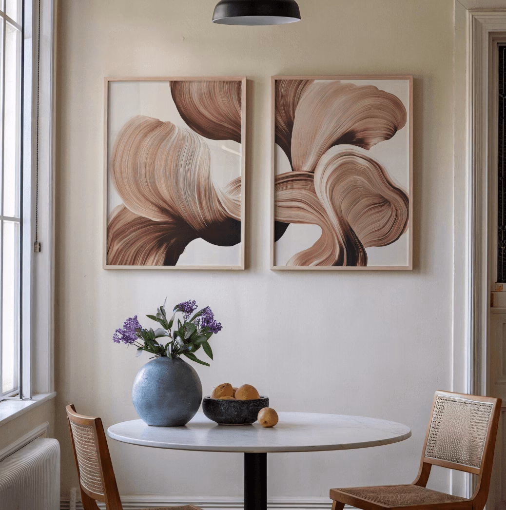 Duo de tableaux abstraits organiques beige et marron – Image 3